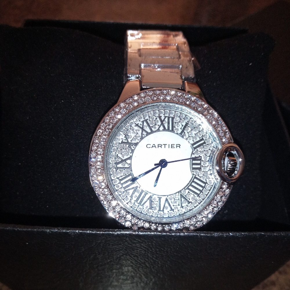 Women's luxury watch